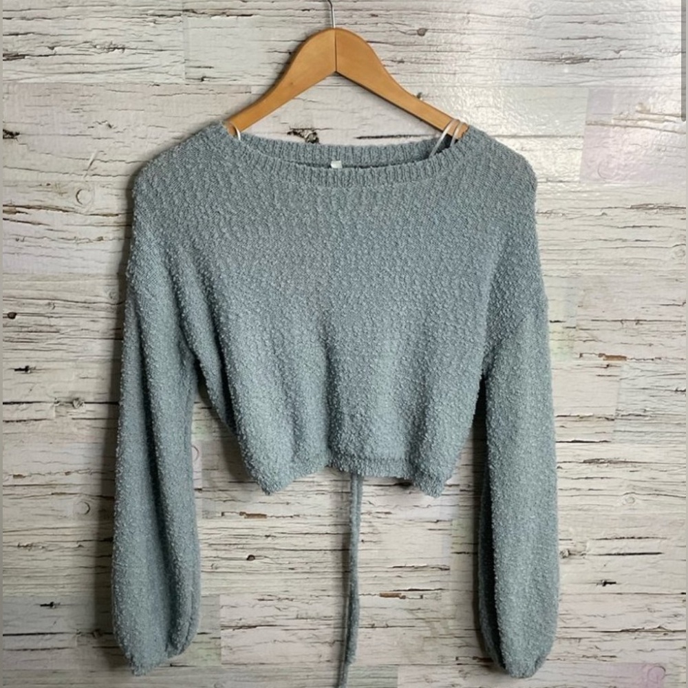 Dreamers S/M cropped boat neck long sleeve sweater